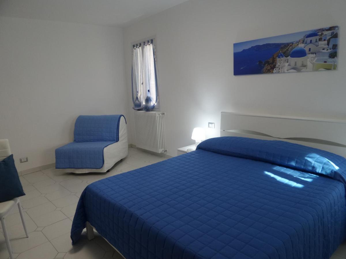 Villa Tramonti E Mare 2 Cipressa Exterior foto